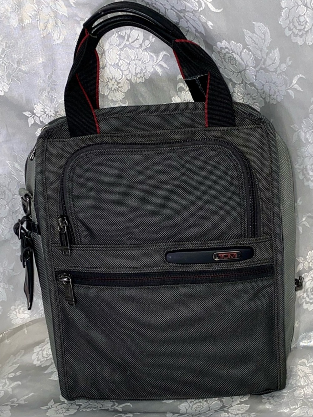 TUMI Black Travel Bag Briefcase Carry-On Organizer 13.5x10